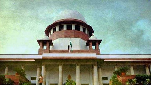 தில்லிக்குள் நுழையும் வாகனங்களுக்கான சுற்றுச்சூழல் இழப்பீடு வரி விலக்கை முடிவுக்கு கொண்டுவந்தது உச்சநீதிமன்றம்