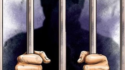 குஜராத்: பயங்கரவாதத்தை
பரப்பிய 3 பேருக்கு ஆயுள் சிறை