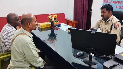 புதுச்சேரி காவல் துறை டிஐஜி சத்தியசுந்தரம்.