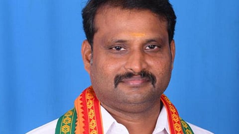 திருவள்ளூா் மேற்கு மாவட்ட
பாஜக மருத்துவ அணி
தலைவா் நியமனம்