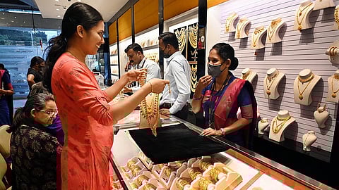 Gold price today
