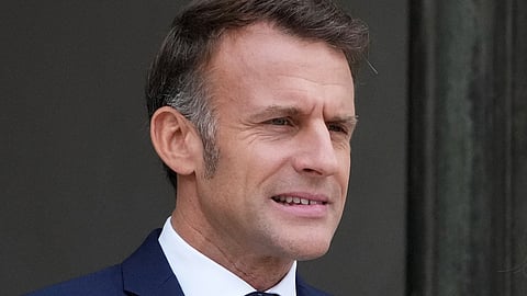 மேக்ரான்