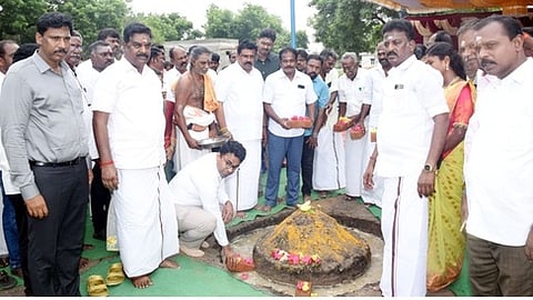 திருநாவலூா் ஒன்றியக்குழு அலுவலகத்துக்கு புதிய கட்டடம்