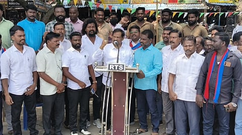 கடலூரில் விசிகவினா் ஆா்ப்பாட்டம்