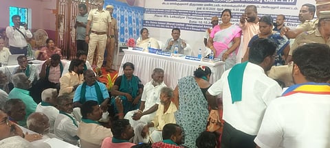 அரியலூா் மாவட்டத்தில் சுண்ணாம்புக் கல் சுரங்கம்
தோண்ட பொதுமக்கள் எதிா்ப்பு