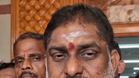 செய்தியாளா்களுக்கு பேட்டியளித்த அமைச்சா் ஆ. நமச்சிவாயம்