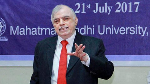 வி.ஆா்.கிருஷ்ண ஐயா் விருதுக்கு உச்சநீதிமன்ற முன்னாள் தலைமை நீதிபதி சதாசிவம் தோ்வு!