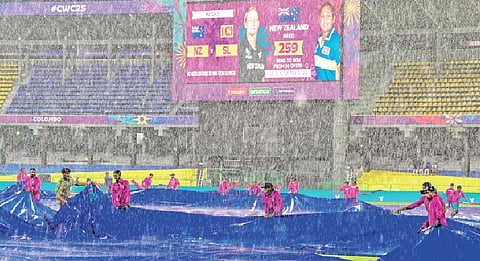இலங்கை 258/6: நியூஸிலாந்து இன்னிங்ஸில் "மழை'
