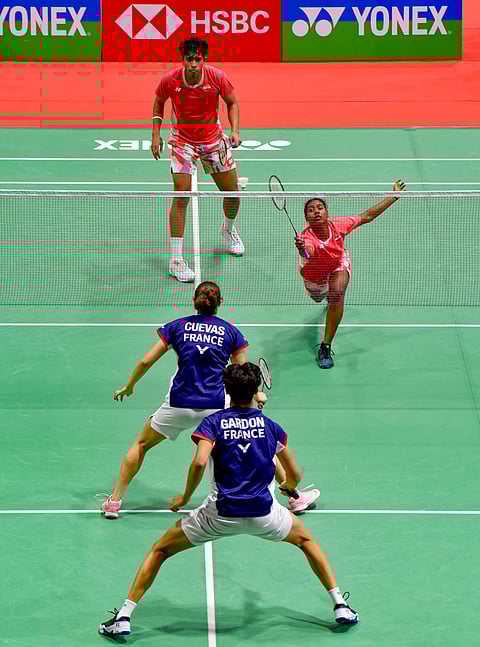 காலிறுதியில் தன்வி, உன்னட்டி