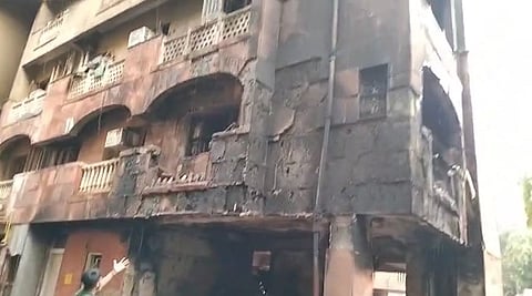 எம்பிக்கள் குடியிருப்பில் தீ விபத்து