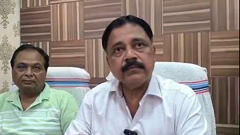 ஜார்க்கண்ட் அமைச்சரும் ஜார்க்கண்ட் முக்தி மோர்ச்சா கட்சியின் மூத்த தலைவருமான சுதிவ்யா குமார்