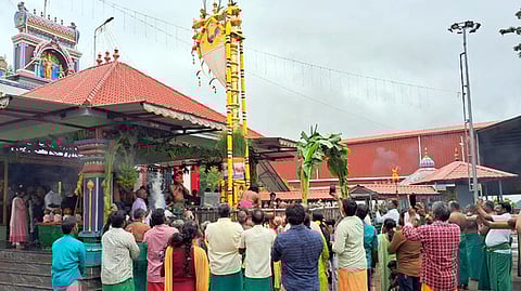 தம்டகோடி சுப்பிரமணிய சுவாமி கோயிலில் கந்த சஷ்டி பிரம்மோற்சவ கொடியேற்றம்