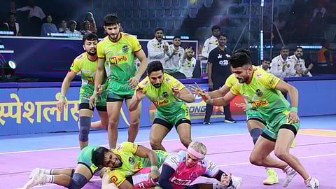 ஜெய்பூரை வெளியேற்றியது பாட்னா