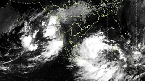 ஆழ்ந்த காற்றழுத்த தாழ்வு மண்டலமாக வலுப்பெற்ற புயல் சின்னம்.