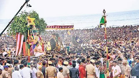 சூரசம்ஹாரம்.