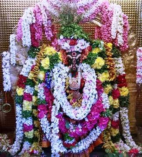 சிறப்பு அலங்காரத்தில் வாராகி அம்மன்