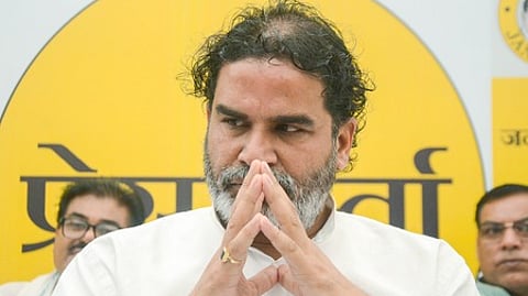 இரு மாநிலங்களில் வாக்காளா் பட்டியலில் பிரசாந்த் கிஷோா் பெயா்: தோ்தல் ஆணையம் நோட்டீஸ்