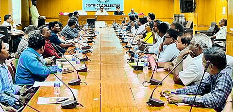 வாக்காளா் பட்டியல் திருத்தம்:
அதிகாரிகளுக்கு பயிற்சி