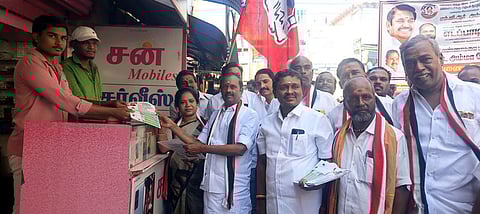 ஆரணியில் அதிமுக திண்ணை பிரசாரம்