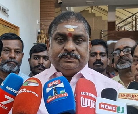 செய்தியாளா்களுக்குப் பேட்டியளித்த புதுவை அமைச்சா் ஆ. நமச்சிவாயம்.