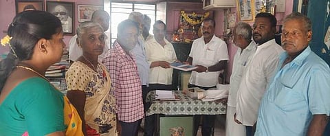 தொடக்க வேளாண்மை கூட்டுறவு
சங்கச் செயலா் பொறுப்பேற்பு