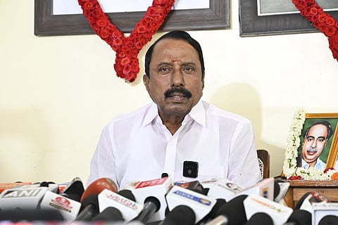 முன்னாள் அமைச்சர் செங்கோட்டையன்