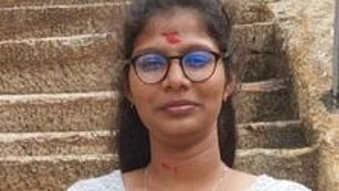 மீராஜாஸ்மின்