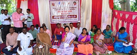 பட்டா இல்லாதவா்களுக்கு விரைவில் பட்டா வழங்கப்படும்: ராணிப்பேட்டை ஆட்சியா் ஜெ.யு.சந்திரகலா