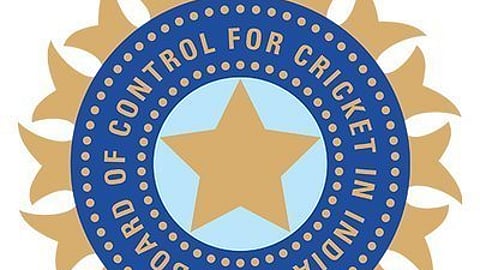 விதா்பா 501 ரன்கள் குவிப்பு