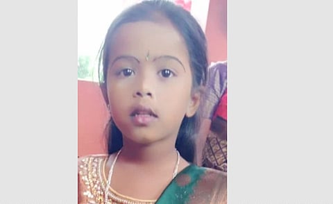 கீா்த்திஷா.