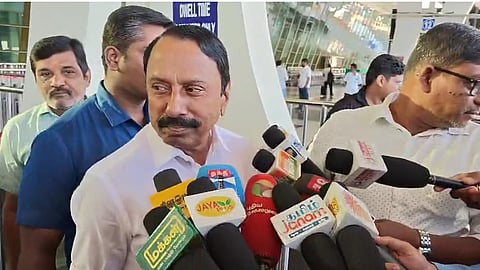 முன்னாள் அமைச்சர் செங்கோட்டையன்