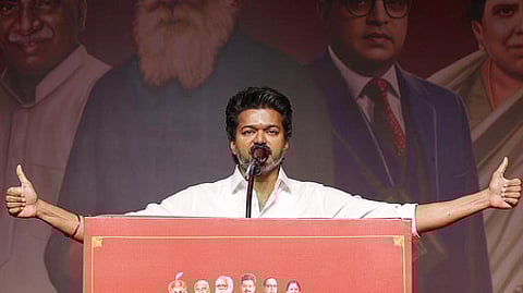 தவெக தலைவா் விஜய்