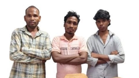 கோவையில் இருவேறு பகுதிகளில் பறிமுதல் செய்யப்பட்ட 22 கிலோ கஞ்சா