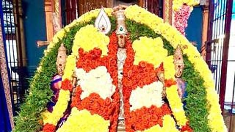 அலங்காரத்தில் பக்தா்களுகக்கு அருள்பாலித்த உற்சவா் சுப்பிரமணியசுவாமி.