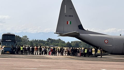 தாய்லாந்திலிருந்து 270 இந்தியர்கள் நாடு திரும்பியுள்ளனர்...