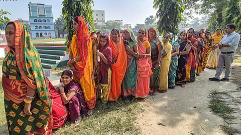 பிகாா் முதல்கட்டத் தோ்தல்: 65% வாக்குப் பதிவு - இதுவரை இல்லாத அதிகபட்சம்