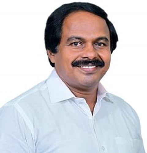 மனோ தங்கராஜ்