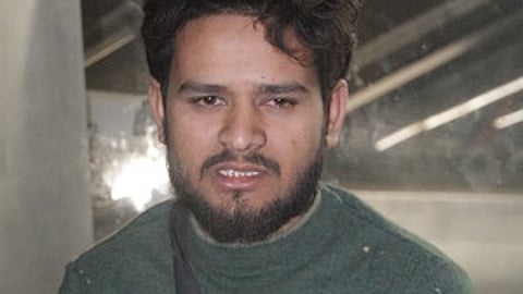 டிடிசி பேருந்து ஓட்டுநா் ராஜு ~ஆட்டோ ஓட்டுநா் யாசிா்.