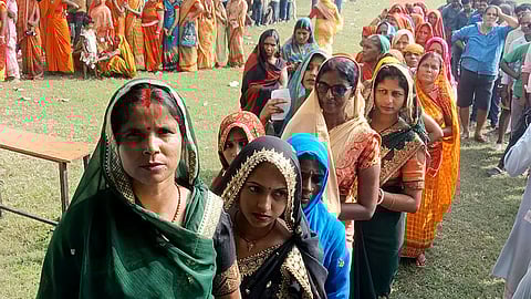 பிகார் தேர்தல்: 2 ஆம் கட்ட வாக்குப்பதிவு தொடங்கியது!