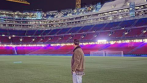 Messi visits Barcelona's renovated stadium.