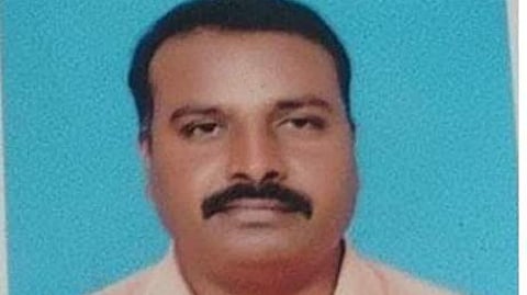 முத்துக்குமாா்