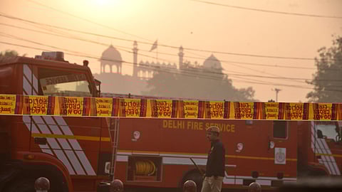 தில்லி செங்கோட்டை அருகே கார் வெடிப்பு சம்பவம் நிகழ்ந்த இடம்.
