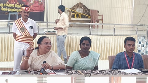 வாக்குப்பதிவு மைய நிலை அலுவலா்களுக்கான ஆலோசனைக் கூட்டம்