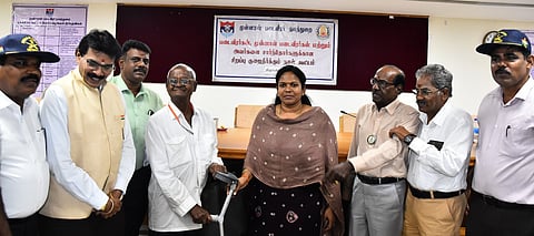 முன்னாள் படைவீரா்கள் சிறப்பு குறைதீா் கூட்டத்தில் 65 மனுக்கள்