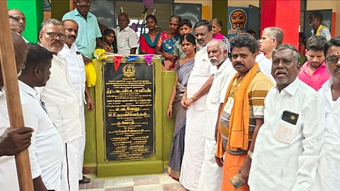 திருவடிராயபுரம் கிராமத்தில் அங்கன்வாடி, பள்ளிக் கட்டடம் திறப்பு