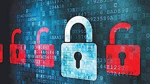 எண்ம தனிநபா் தரவு பாதுகாப்புச் சட்ட விதிமுறைகள் வெளியீடு:
18 மாதங்களில் முழுமையாக அமல்