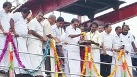 பிளவக்கல் அணையிலிருந்து சாகுபடிக்காக தண்ணீா் திறப்பு