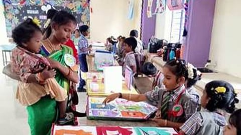 மாணவா்கள் கருத்தரங்கம்