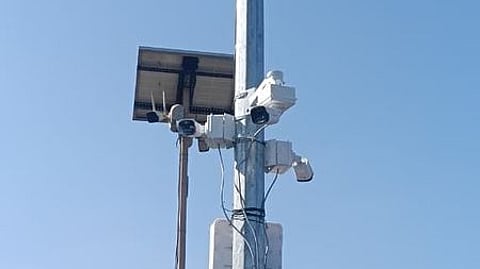 துவாக்குடி பகுதியில் குற்றங்களை கண்காணிக்க கேமராக்கள் பொருத்தம்