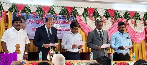 தமிழகத்துக்கு மேலும் 1,200 நீதிமன்றங்கள் தேவை: சென்னை உயா்நீதிமன்ற நீதிபதி டி. பரத சக்கரவா்த்தி